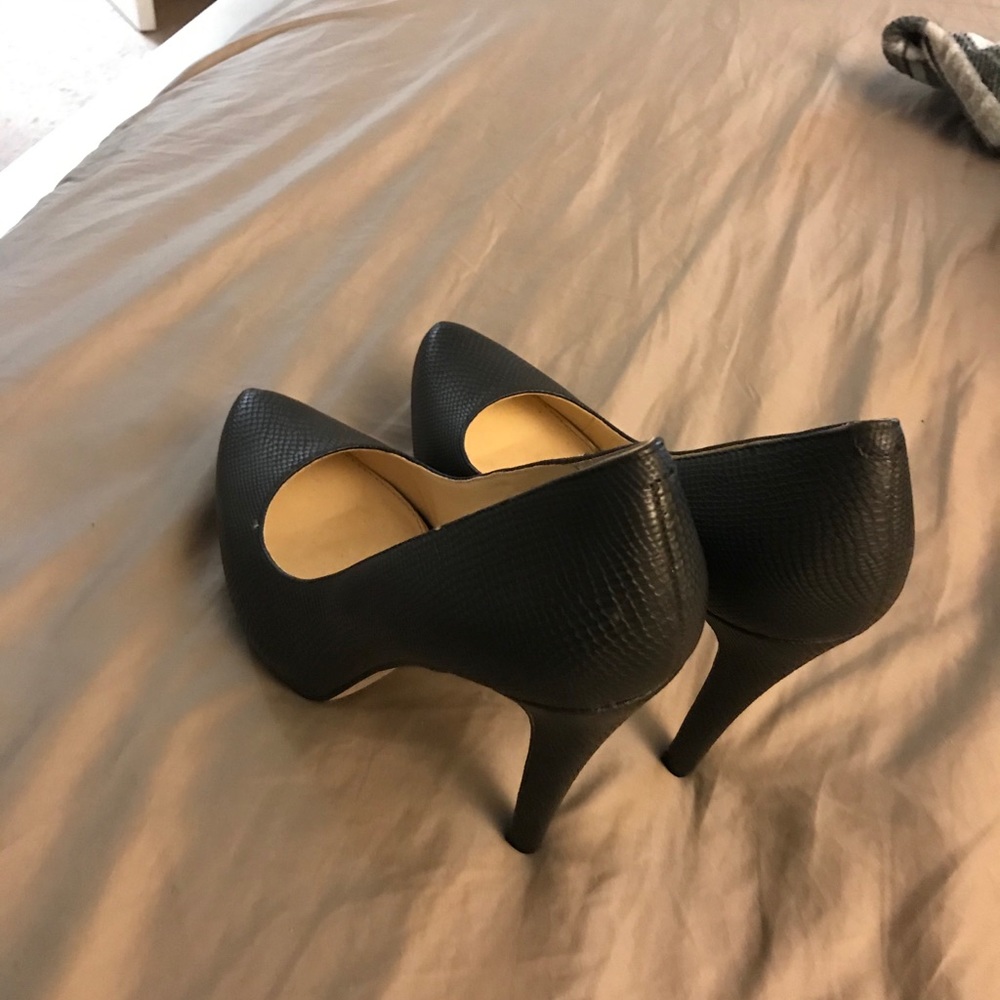 Heels shoes